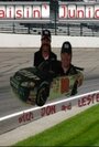 Смотреть «Raisin' Junior's NASCAR Komedy Follies» онлайн фильм в хорошем качестве